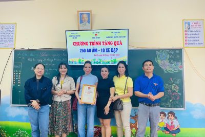 Chương trình tặng quà cho học sinh trường TH Trần Bình Trọng ngày 28/10/2025 🌸